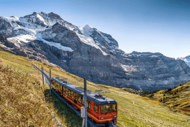 Zürich: Private Tagestour zur Jungfrau und zum Lauterbrunnen