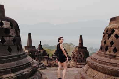 Yogyakarta: Borobudur Sunset Climb Up Shared Guided Tour
