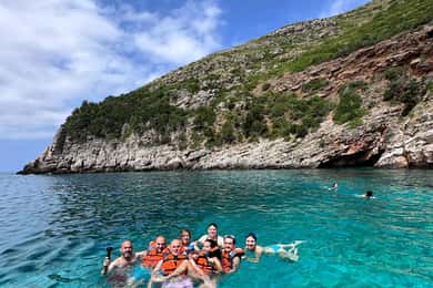 Vlore:Speedboat Tour to Sazan-Karaburun National Marine Park