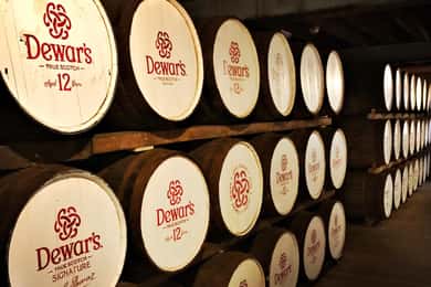 Barili e cronache: Un'escursione di un giorno nelle distillerie di whisky