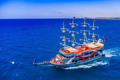 Side Şehri: Yunus Adası Tekne Turu veya Side Tekne Turu Seçenekleri