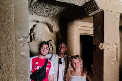 Esplora Mumbai - "Le antiche grotte di Kanheri e la Pagoda d'Oro