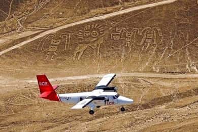 Lima: Linee di Nazca - Volo da Lima - Sorvolo dei geoglifi
