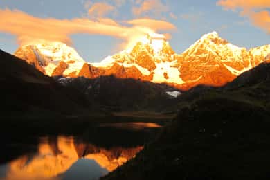 Trekking Cordillera Huayhuash 08 Days and 07 Nights
