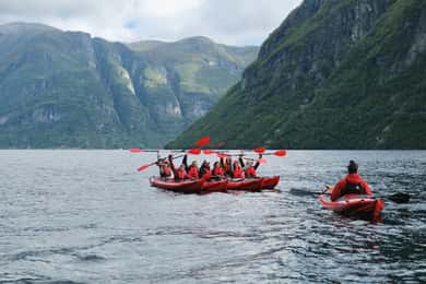 Olden: Opplev nybegynnervennlig fjordkajakkpadling