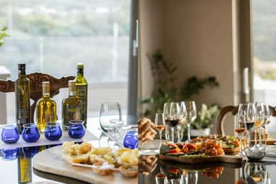 The Ultimate Olive Oil & Wine Tasting Combo