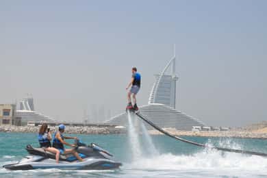 Dubai: 30 de minute de flyboard cu instructor și înghețată gratuită