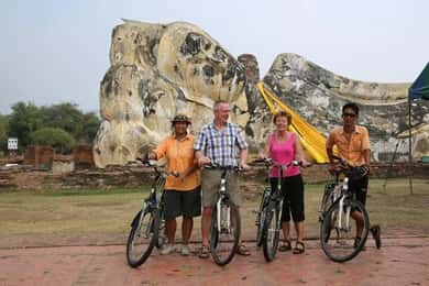 Ayutthaya: Sunset Bike Tour and Scenic Boat Ride