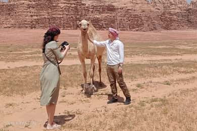 Wadi Rum: jeep tour, bed, breakfast and dinner