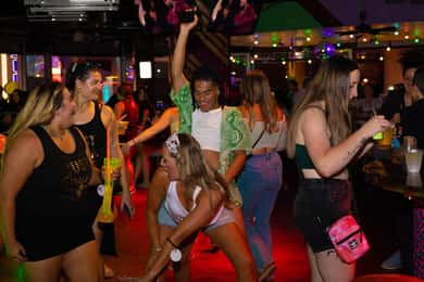Giro guidato dei pub con sconti sulle bevande