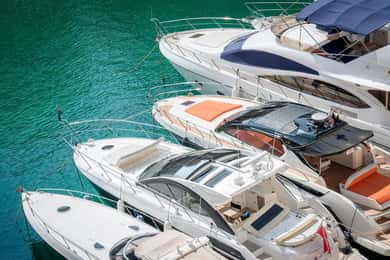 From Baku: Private Yacht Tour