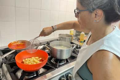 Civitavecchia: Market Tour and Cooking Class with Lunch