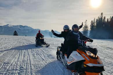 Cracovia: Tour di un giorno in motoslitta e bagni termali di Zakopane