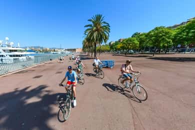 Barcelona: Hidden Gems Bike Tour