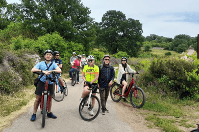 Cassano: tour panoramico in e-bike e aperitivo nella foresta di Mercadante