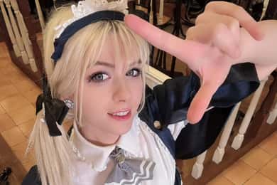秋葉原のアニメガイドとメイド魔女がご案内します
