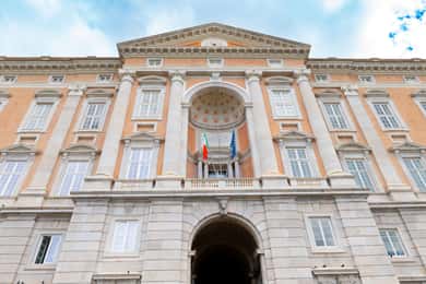 From Rome: Royal Palace of Caserta Entry and Train Ticket