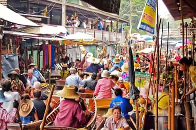 Bangkok: tour per piccoli gruppi al mercato ferroviario e al mercato galleggiante