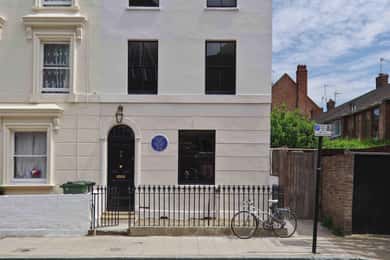 Guided House Tour of Van Gogh House London