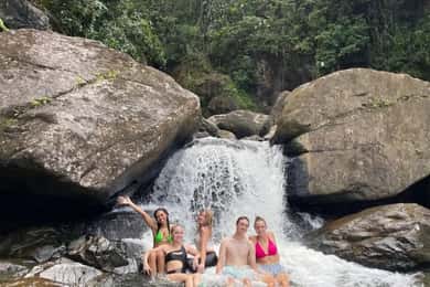 El Yunque & Piñones Tour; vandre, spise og slappe af som en lokal