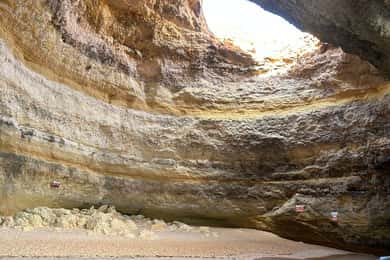 Portimão: Benagil & Beach of Marinha sea Cave Tour