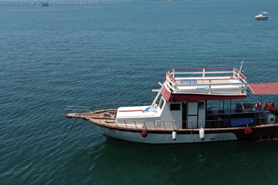 Private boat tour of the island of Ortigia with aperitif