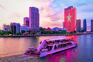 Visite touristique de la ville de Da Nang et dîner-croisière sur le fleuve Han