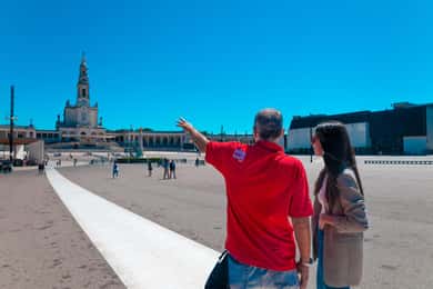 From Lisbon: Fátima, Nazaré & Sintra – 3 Cities Guided Tour