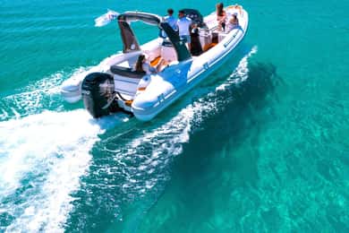 Cagliari: Full day Boat Tour; 6 Swim Stops, Sip & Snorkel