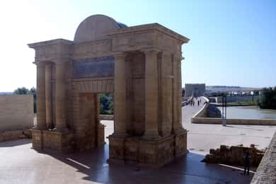 Córdoba: Centro Histórico Património Mundial + Alcazar