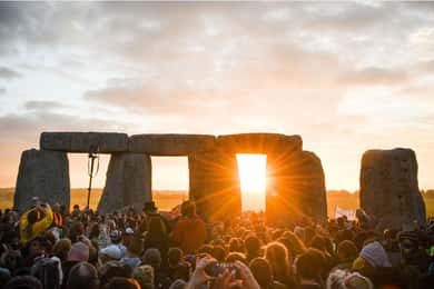 Från London: Stonehenge Solstice Celebration Tour