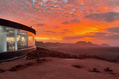 Timanfaya-Nationalpark: Abendtour mit Vulkan-Dinner