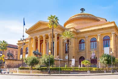 Palermo: Traslado privado del aeropuerto al centro de la ciudad
