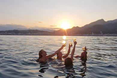 Taormina: tour en barco al atardecer con aperitivo