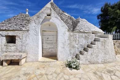 e-Bike ring tour between Martina Franca and Locorotondo