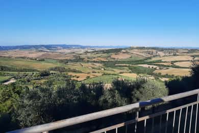 Tuscany from Rome- Pienza and Montepulciano private day tour