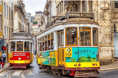 Private Unforgetable Full Day Tour in Lisbon