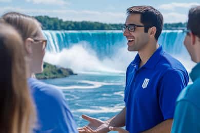Niagara Falls: Maid of the Mist & Walking Tour