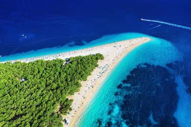 Lancha rápida para 3 ilhas: Hvar, Brač, Zečevo com desportos aquáticos
