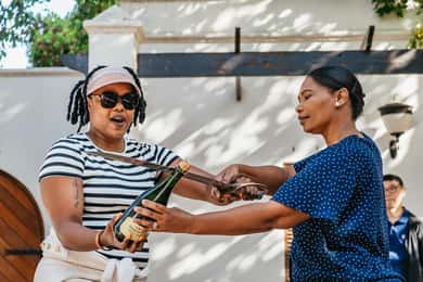 From Cape Town: 3 Regions Wine Tour with 3 Estates, 15 Wines