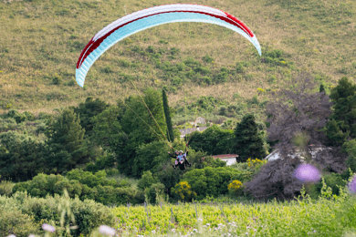 San Vito Lo Capo: Tandem-Gleitschirmflüge, Fotos und Videos