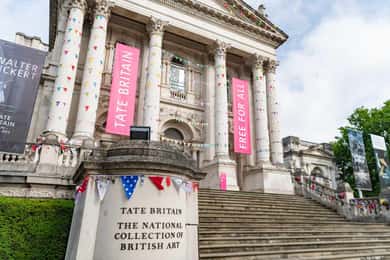 London: Tate Britain Ed Atkins Ausstellung