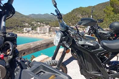 Ibiza: Runda med motorcykelcross eléctrica Surron