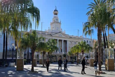 Cadiz and its Bay: a day trip from Seville