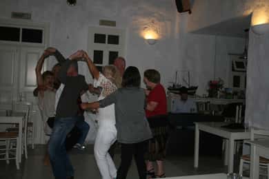 Anezina Village Paros : Notte greca 2025