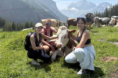 Kandersteg: Guided Hike with a Swiss Triathlete