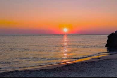 From Chania: Falassarna Sunset and Free Sunbeds