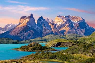 EL CALAFATE : Découvrez les Torres del Paine au Chili !