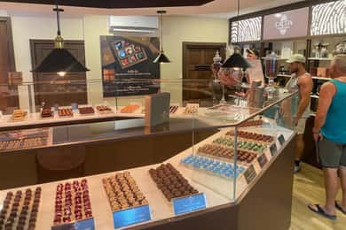 St. Lucia: Rum Distillery and Chocolate Making Experience