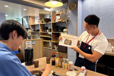 Osaka: Vaření ramen a gyoza s přátelskými místními hostiteli